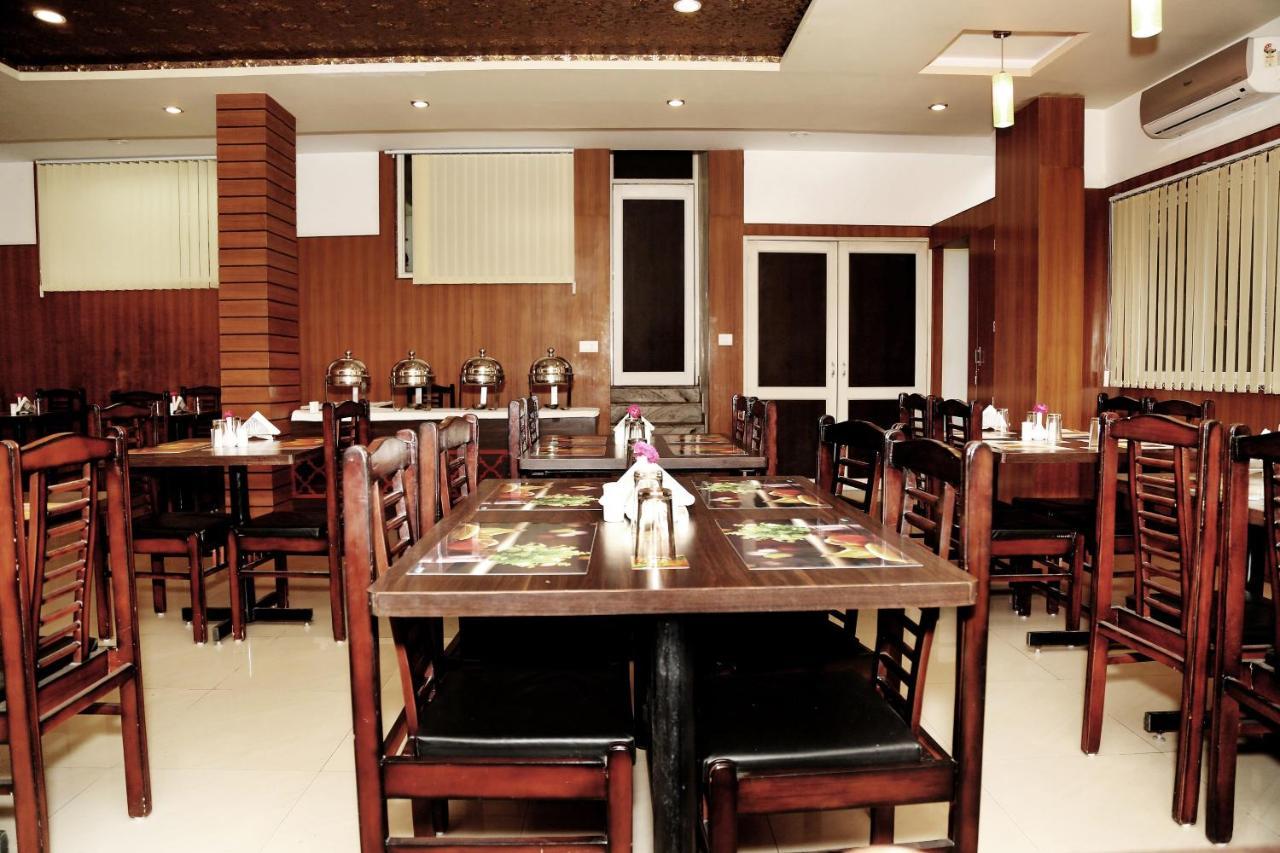 Narayans Leela Inn Udaipur Dış mekan fotoğraf