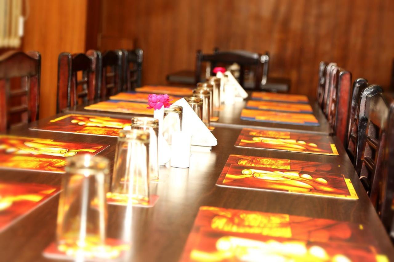 Narayans Leela Inn Udaipur Dış mekan fotoğraf