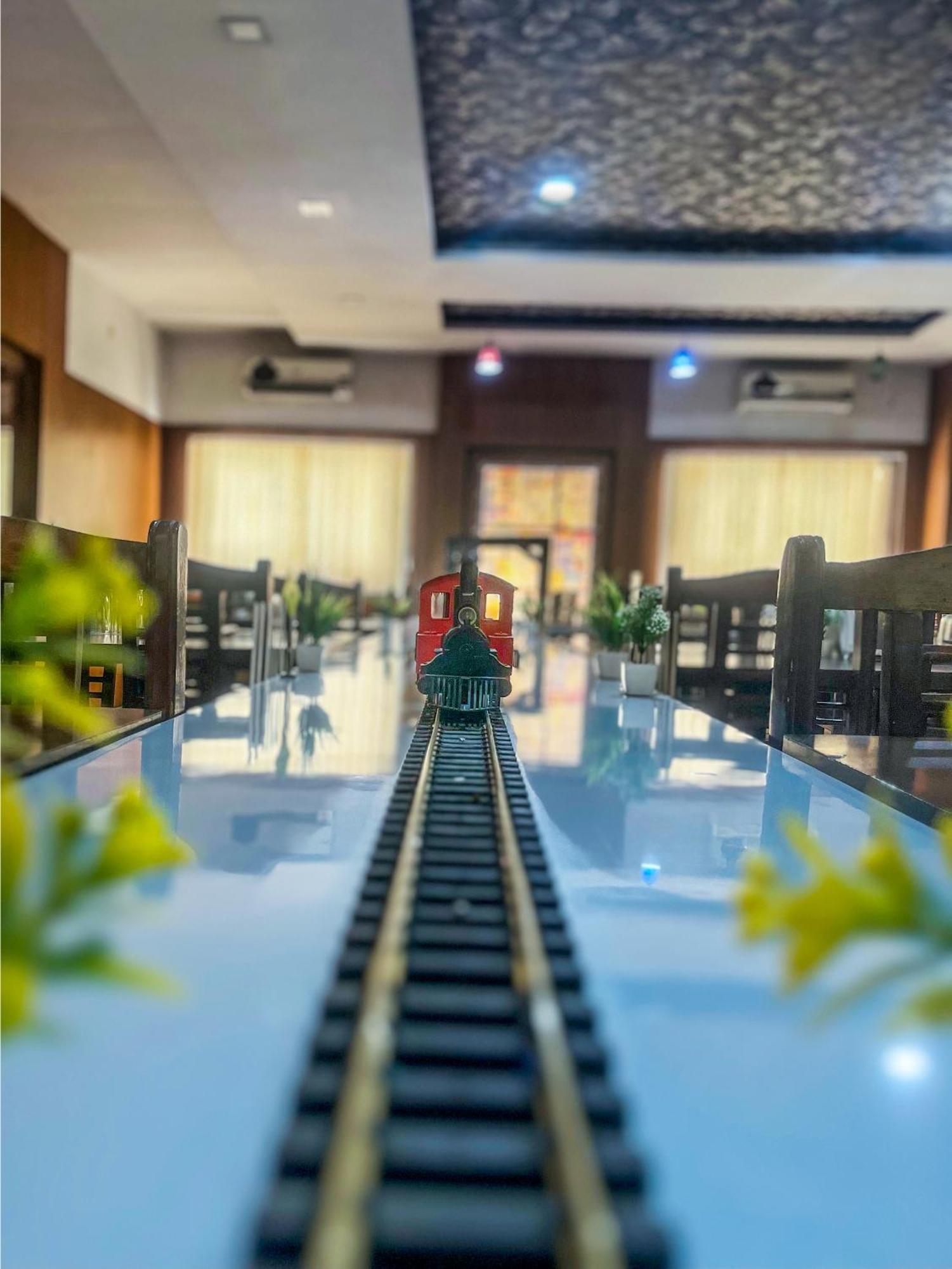 Narayans Leela Inn Udaipur Dış mekan fotoğraf