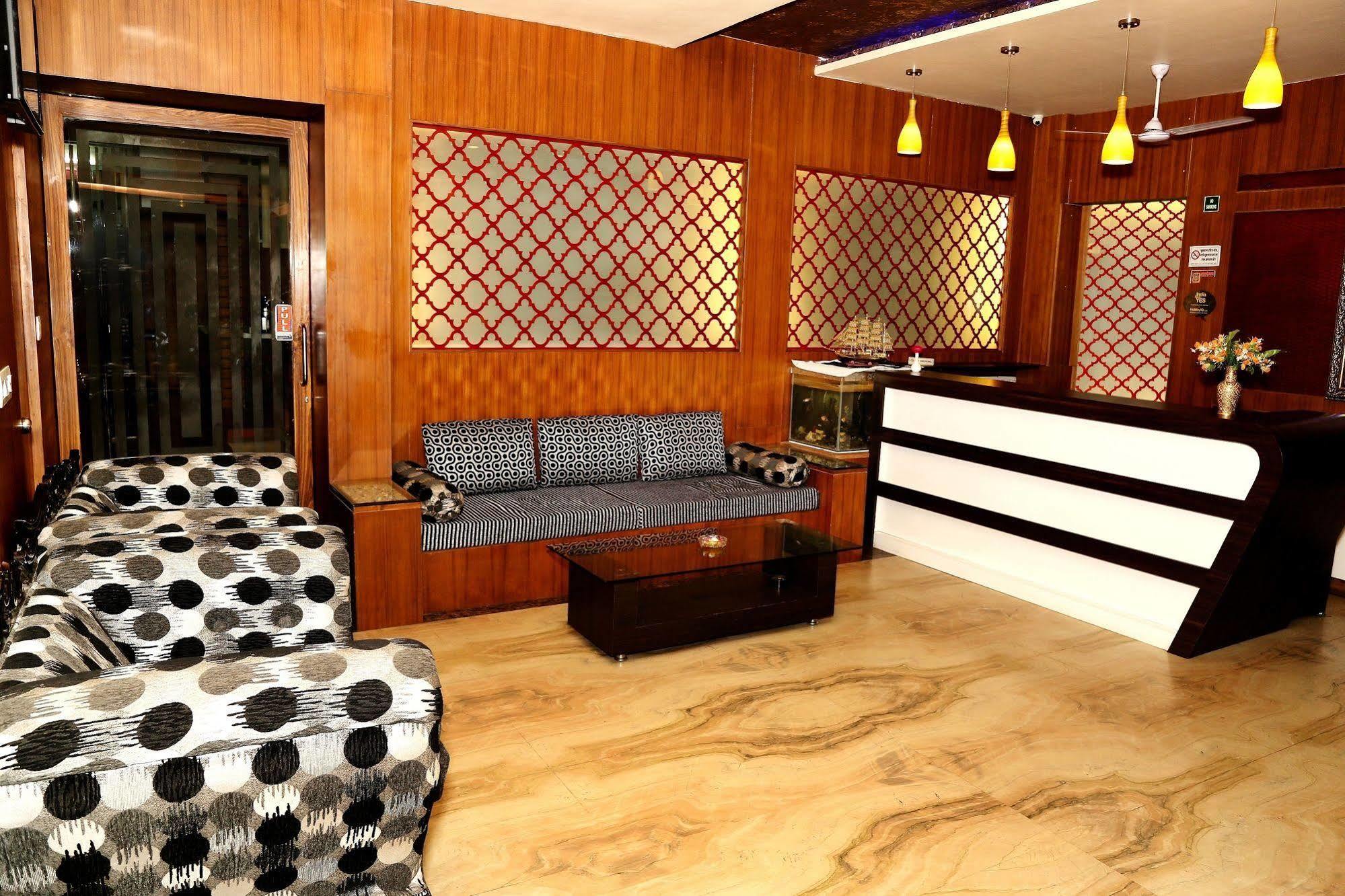 Narayans Leela Inn Udaipur Dış mekan fotoğraf