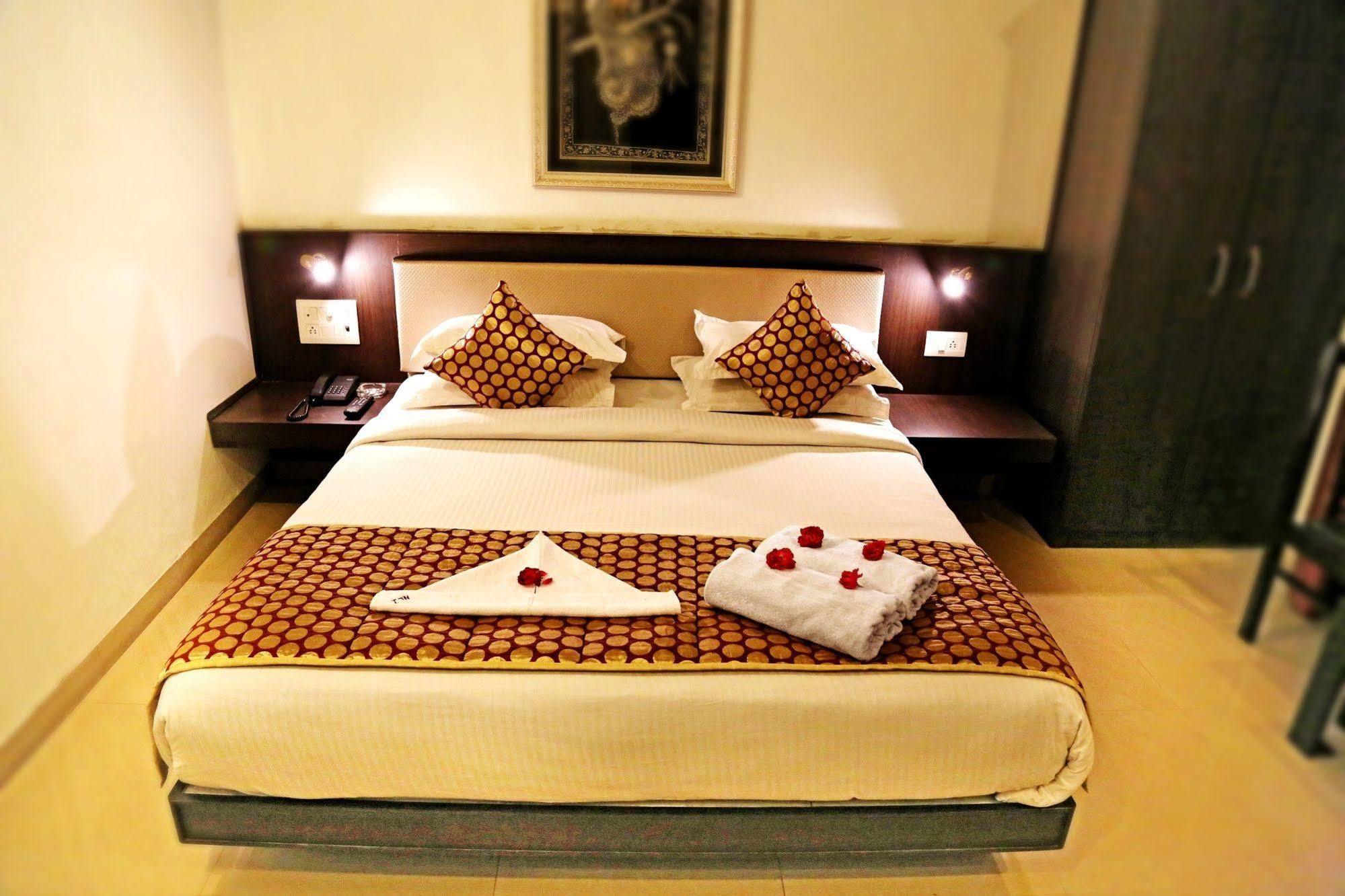 Narayans Leela Inn Udaipur Dış mekan fotoğraf